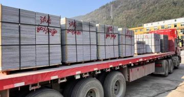 广西 芝麻灰地铺石出货日常