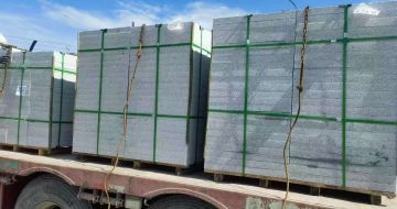 广西 芝麻白花岗岩地铺石装车日常