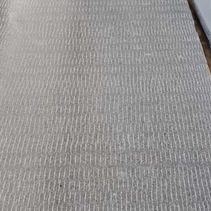 广西 芝麻灰花岗岩斧剁面，刀斩面