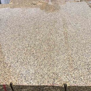 广西 黄金麻花岗岩石材方料
