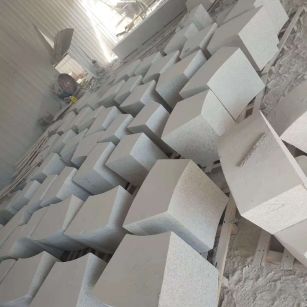 广西 白麻花岗岩异形坐凳