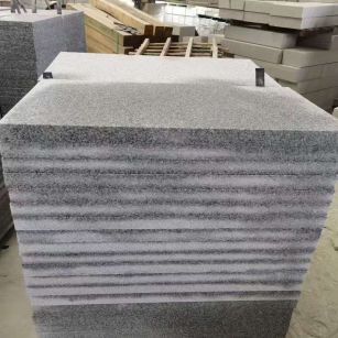 广西 芝麻白5公分火烧地铺成品，900*400，规格可定制