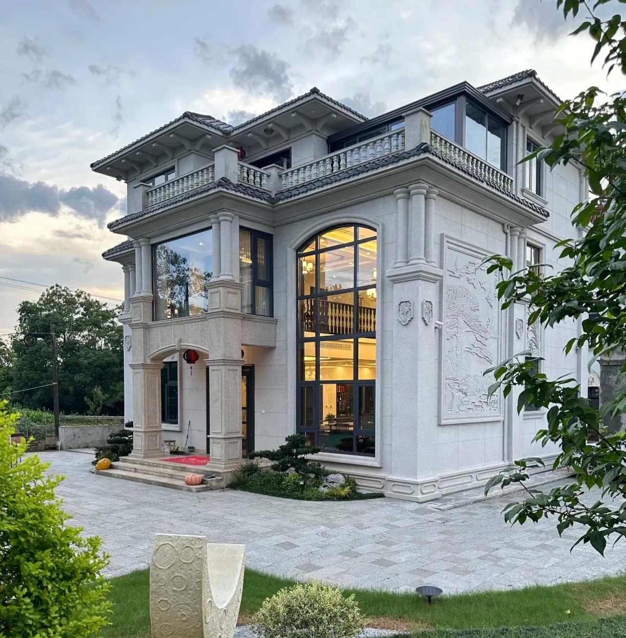 广西 白麻花岗岩私人别墅干挂石材豪华定制