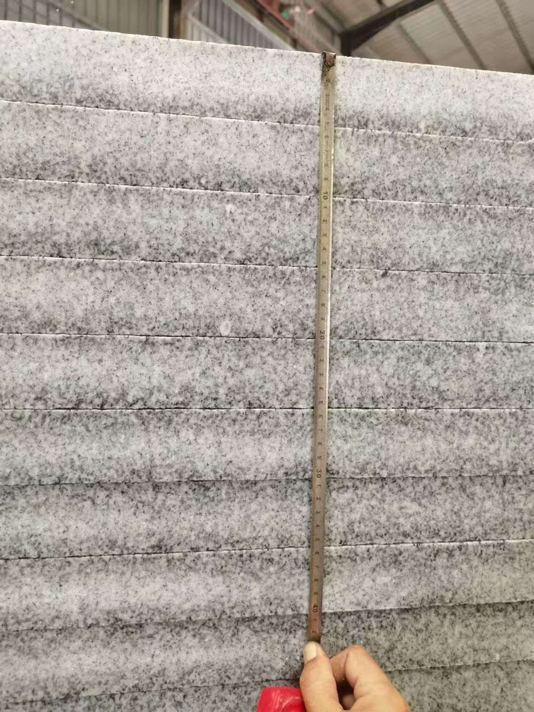 广西 芝麻白火烧成品厚薄均匀，B料价格接近A料质量