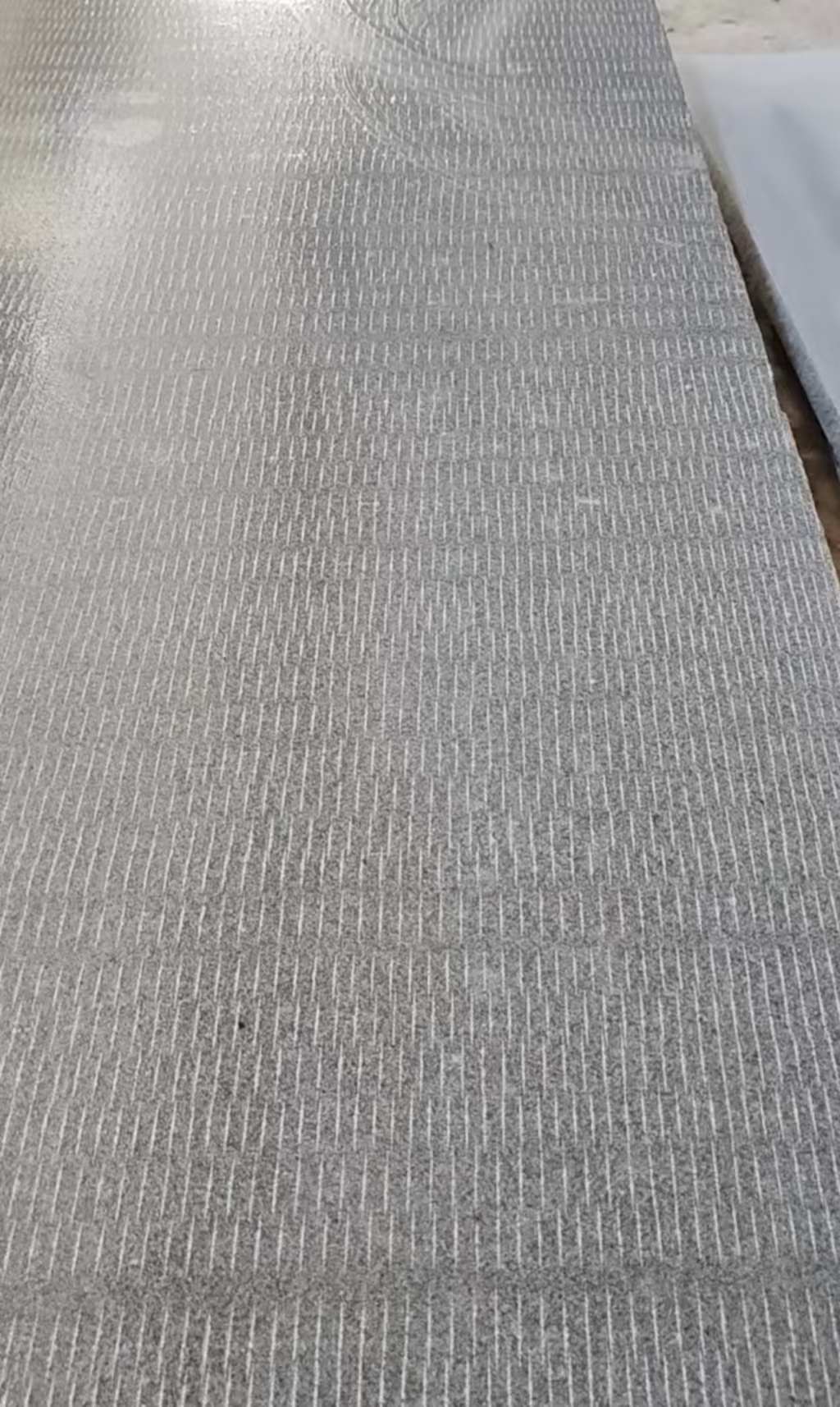 广西 芝麻灰花岗岩斧剁面，刀斩面