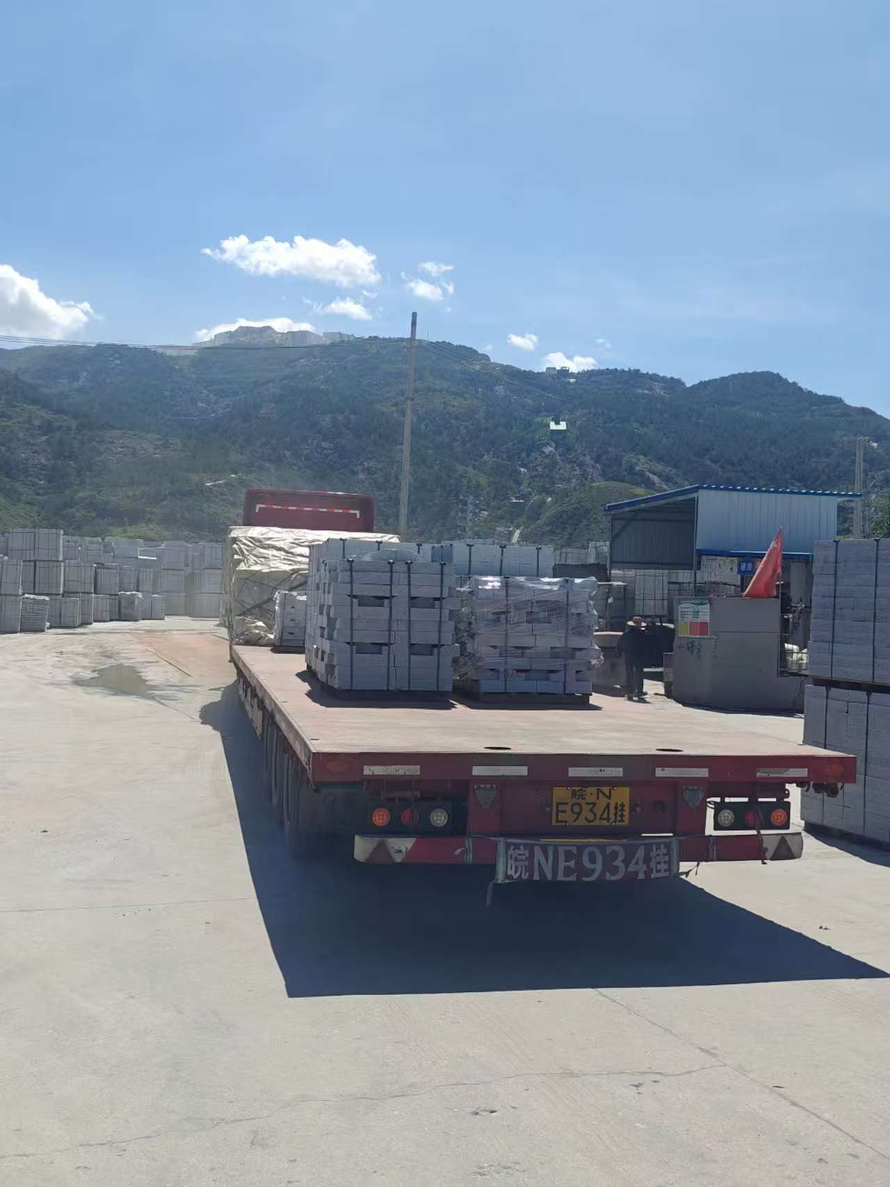 广西 芝麻白仿形路沿石，直形路沿石